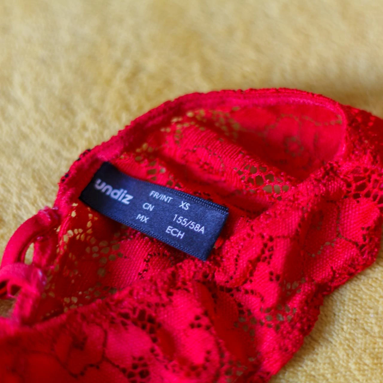 💃 Passion rouge : Ensemble lingerie push-up dentelle Undiz 90B & XS – photo 10